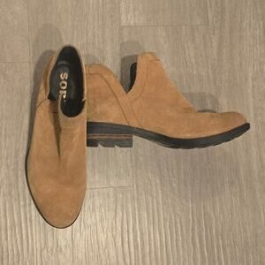Sorel Tan Suede Booties Sz 7